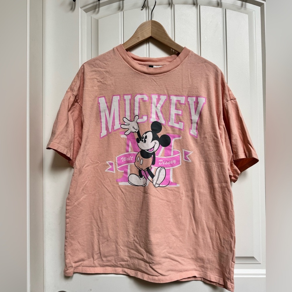 Divided by H&M 100% Cotton Oversized Peach Mickey Mouse T-Shirt. Size S